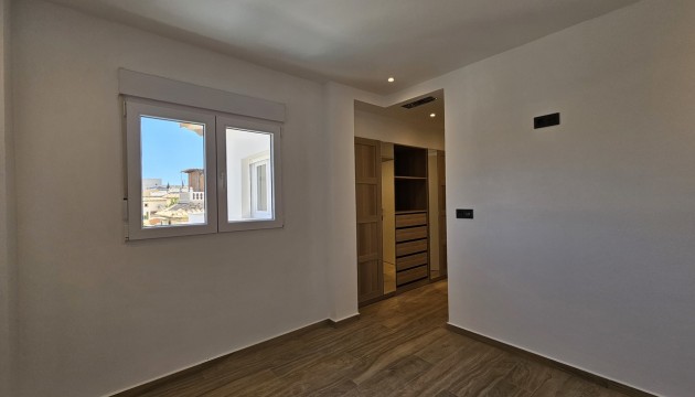 Wiederverkauf - Detached Villa - Orihuela Costa - La Zenia