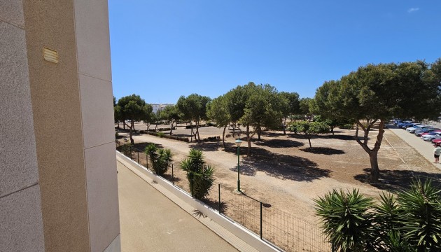 Herverkoop - Apartment - Orihuela Costa - La Zenia