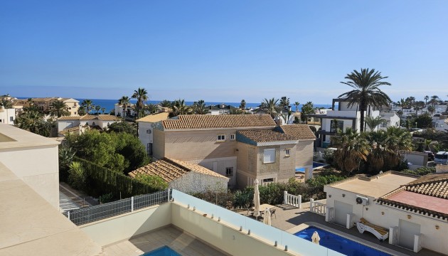 Resale - Detached Villa - Orihuela Costa - La Zenia