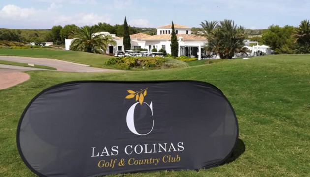 Перепродажа - отдельная вилла - Las Colinas Golf