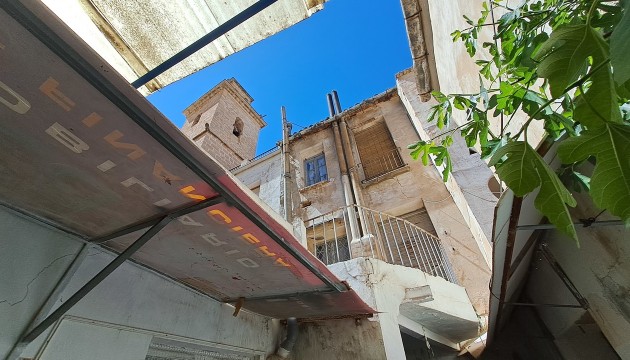 Resale - Commercial - Orihuela