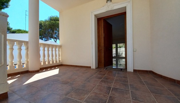 Перепродажа - отдельная вилла - Orihuela Costa - Cabo Roig