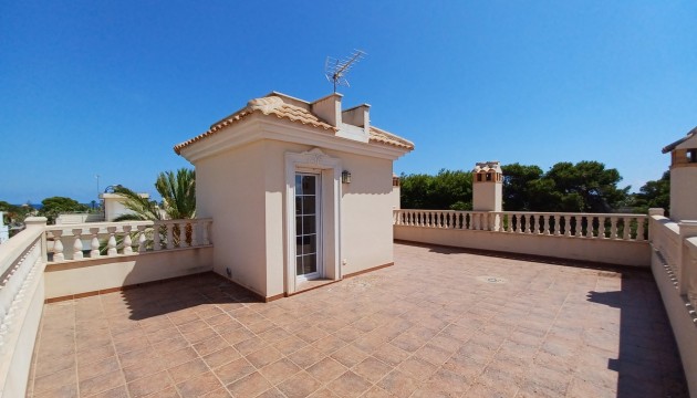 Перепродажа - отдельная вилла - Orihuela Costa - Cabo Roig