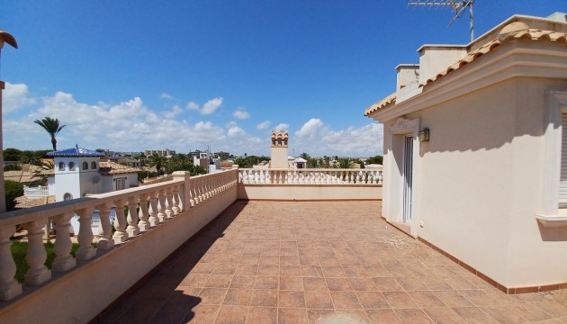 Перепродажа - отдельная вилла - Orihuela Costa - Cabo Roig