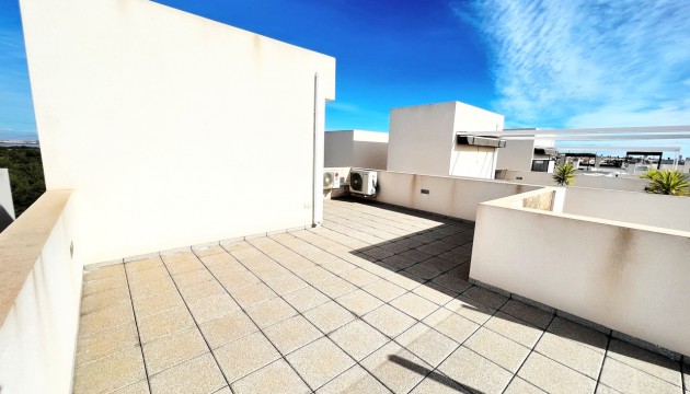 Herverkoop - Detached Villa - Orihuela Costa - Villamartín