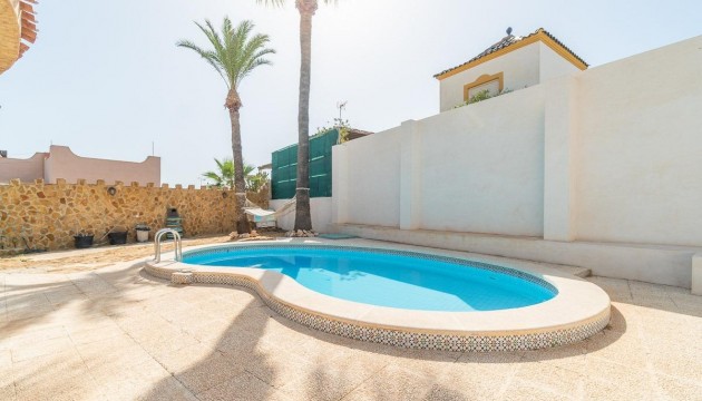 Begagnad - Fristående Villa - Orihuela Costa - Los Balcones - Los Altos del Edén