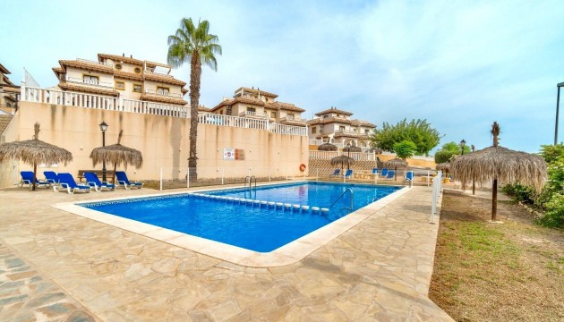 Herverkoop - Detached Villa - Orihuela Costa - Los Dolses