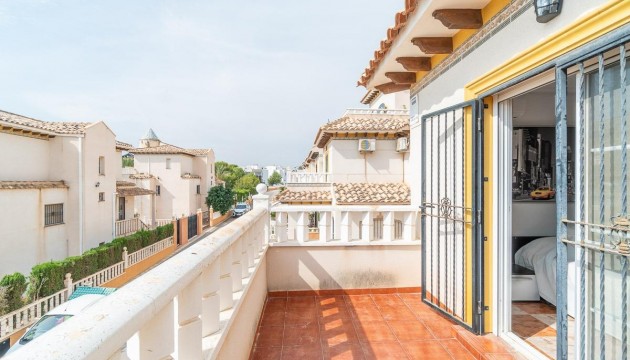 Herverkoop - Detached Villa - Orihuela Costa - Los Dolses