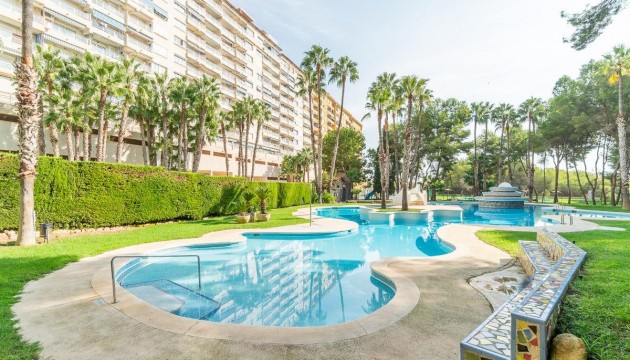 Wiederverkauf - Apartment - Orihuela Costa - Campoamor