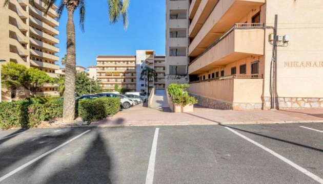 Herverkoop - Apartment - Torrevieja - Torrelamata - La Mata