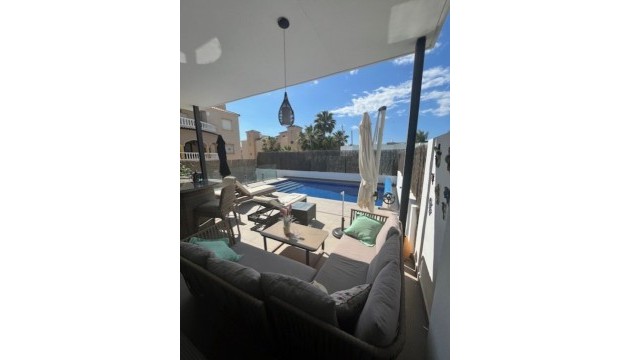 Resale - Detached Villa - Orihuela Costa - Lomas de Cabo Roig