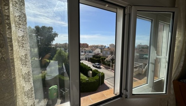 Videresalg - Apartment - Orihuela Costa