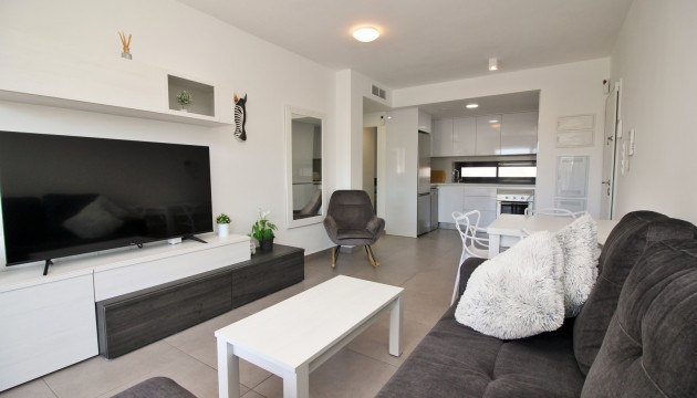 Herverkoop - Apartment - Orihuela Costa - Villamartín