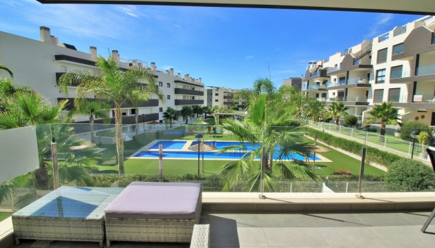 Resale - Apartment - Orihuela Costa - Villamartín