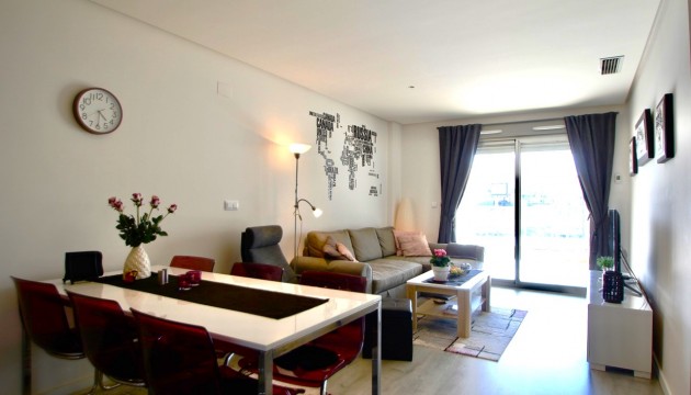 Wiederverkauf - Apartment - Orihuela Costa - Villamartín