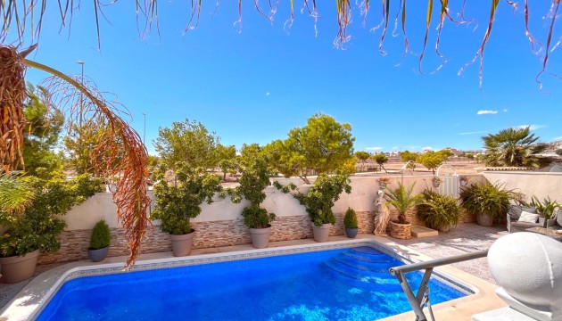 Herverkoop - Detached Villa - Orihuela Costa - La Zenia