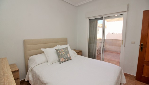 Begagnad - Fristående Villa - Orihuela Costa - Playa Flamenca