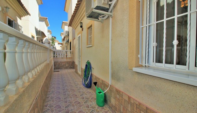 Begagnad - Fristående Villa - Orihuela Costa - Playa Flamenca