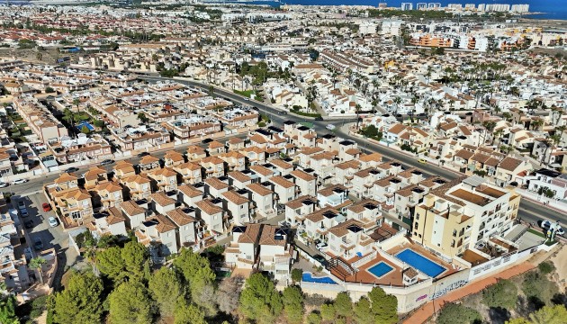 Перепродажа - отдельная вилла - Orihuela Costa - Playa Flamenca