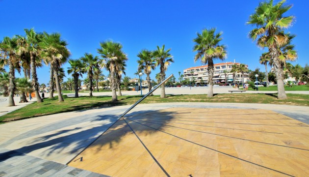 Перепродажа - отдельная вилла - Orihuela Costa - Playa Flamenca