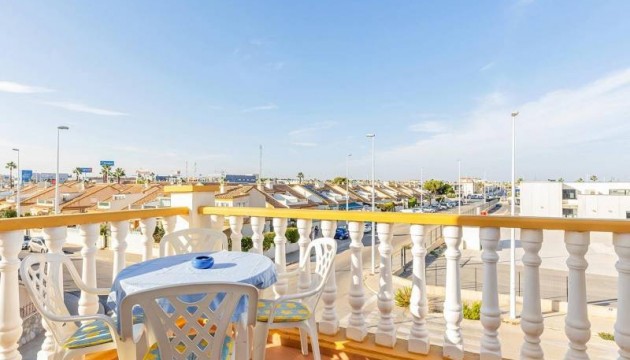 Перепродажа - Квартира - Orihuela Costa - La Zenia