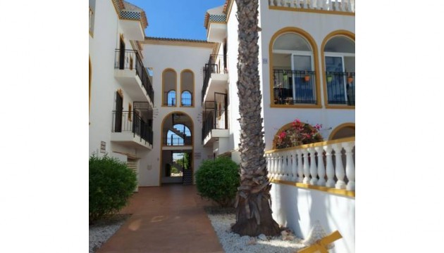 Wiederverkauf - Apartment - Orihuela Costa - La Zenia