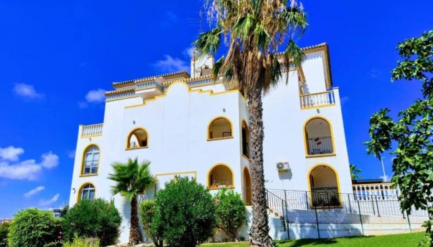 Wiederverkauf - Apartment - Orihuela Costa - La Zenia