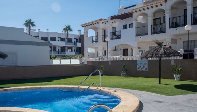 Перепродажа - Квартира - Orihuela Costa