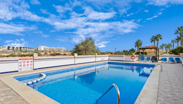 Перепродажа - Квартира - Orihuela Costa - Cabo Roig