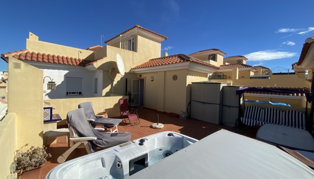 Перепродажа - Квартира - Orihuela Costa - Villamartín