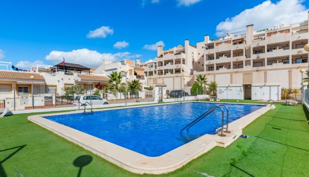 Resale - Apartment - Orihuela - Vistabella Golf