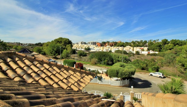 Resale - Detached Villa - Orihuela Costa - Villamartín