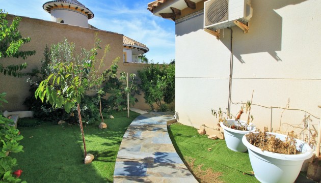 Reventa - Chalet Independiente - Orihuela Costa - Villamartín