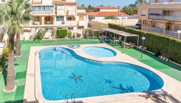 Resale - Apartment - Torrevieja