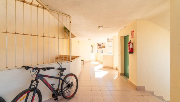 Reventa - Apartamento - Torrevieja - Calas blanca