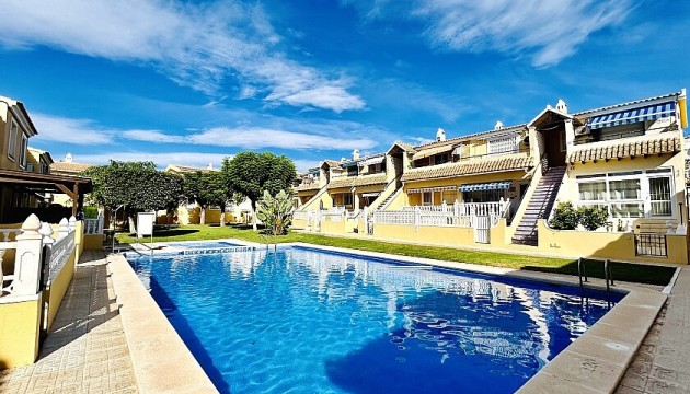 Herverkoop - Apartment - Orihuela Costa - Villamartín