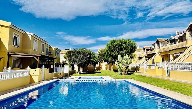 Reventa - Apartamento - Orihuela Costa - Villamartín