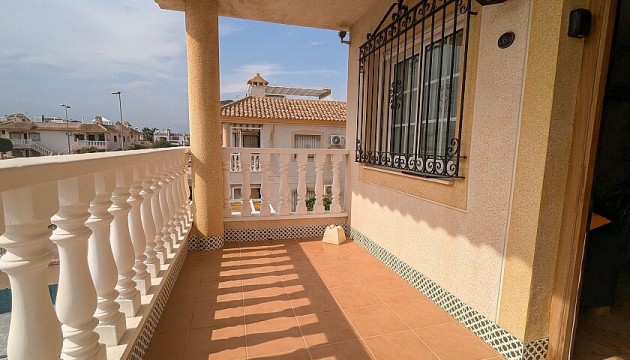 Reventa - Apartamento - Orihuela Costa - Villamartín