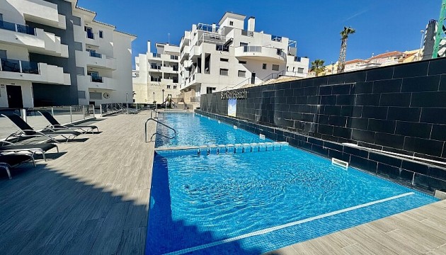 Resale - Apartment - Orihuela Costa - Villamartín