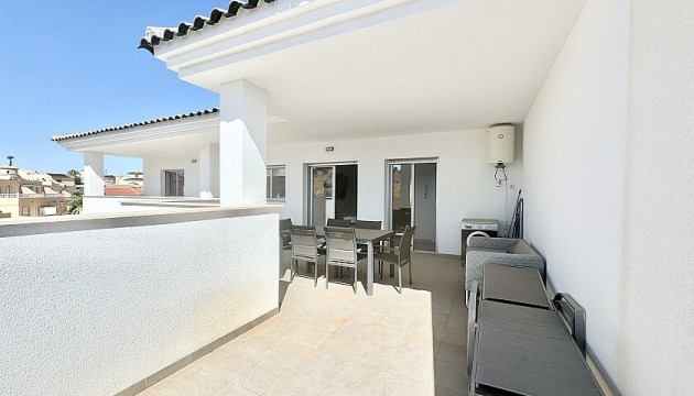 Resale - Apartment - Orihuela Costa - Villamartín