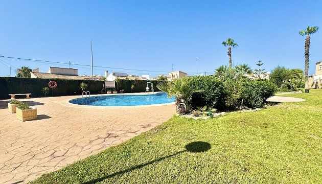 Resale - Townhouse - Orihuela Costa - Playa Flamenca