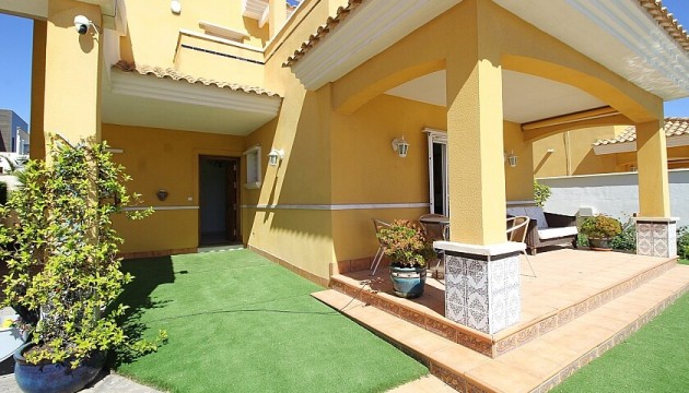 Resale - Detached Villa - Orihuela Costa - La Zenia