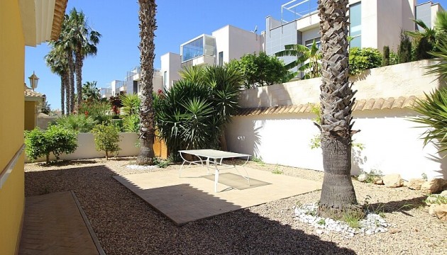 Reventa - Chalet Independiente - Orihuela Costa - La Zenia