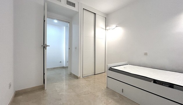 Herverkoop - Apartment - Orihuela Costa - Punta Prima