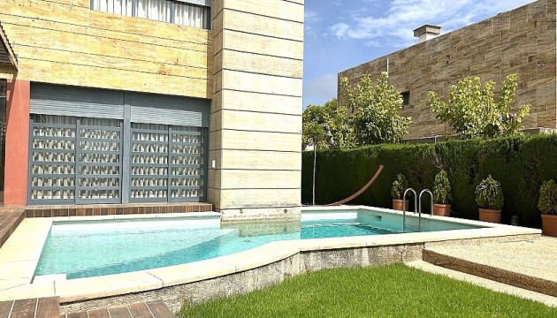 Begagnad - Fristående Villa - Orihuela Costa - Dehesa de campoamor