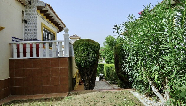 Перепродажа - отдельная вилла - Orihuela Costa - Villamartín