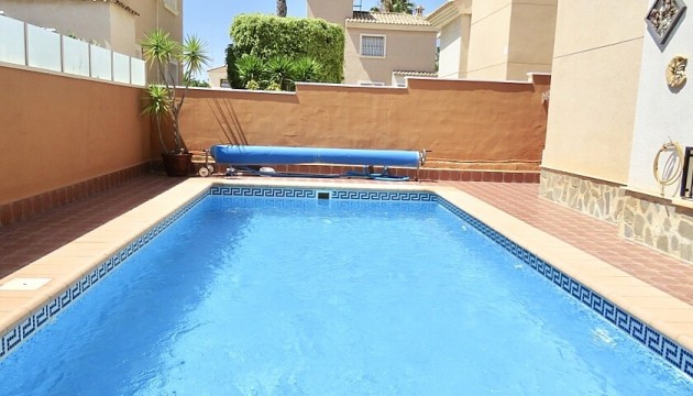 Wiederverkauf - Detached Villa - Orihuela Costa - Los Altos