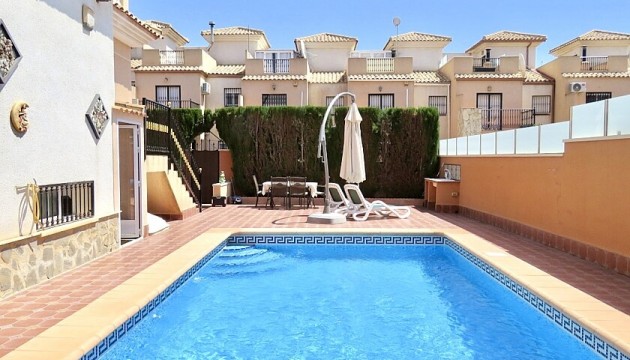 Перепродажа - отдельная вилла - Orihuela Costa - Los Altos