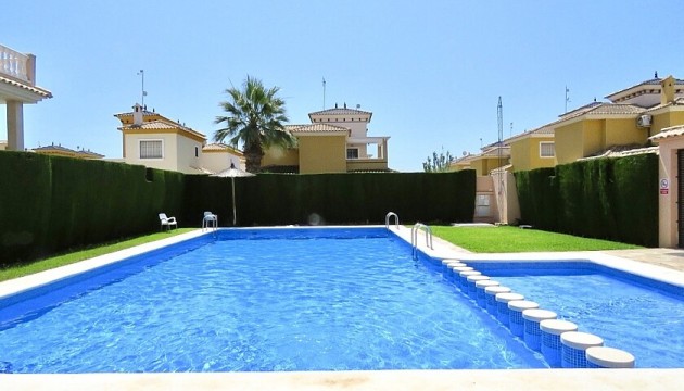 Wiederverkauf - Detached Villa - Orihuela Costa - Los Altos