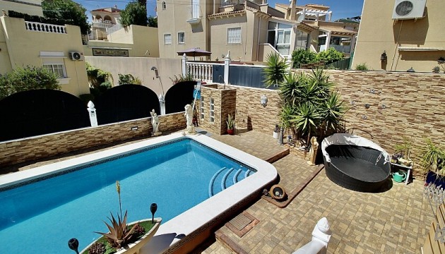 Herverkoop - Detached Villa - Orihuela Costa - Villamartín